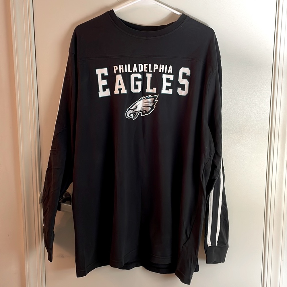 Philadelphia Eagles Men’s Long Sleeve Logo T-Shirt, XL